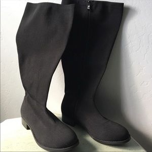 Torrid wide calf size 10